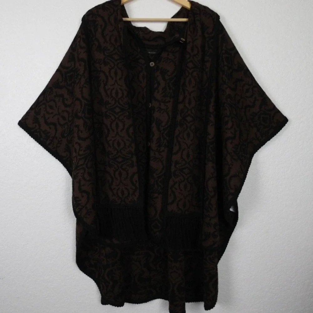 NOVICA Alpaca Ruana Button Front Poncho‎ Cloak Black Brown One Size Layering